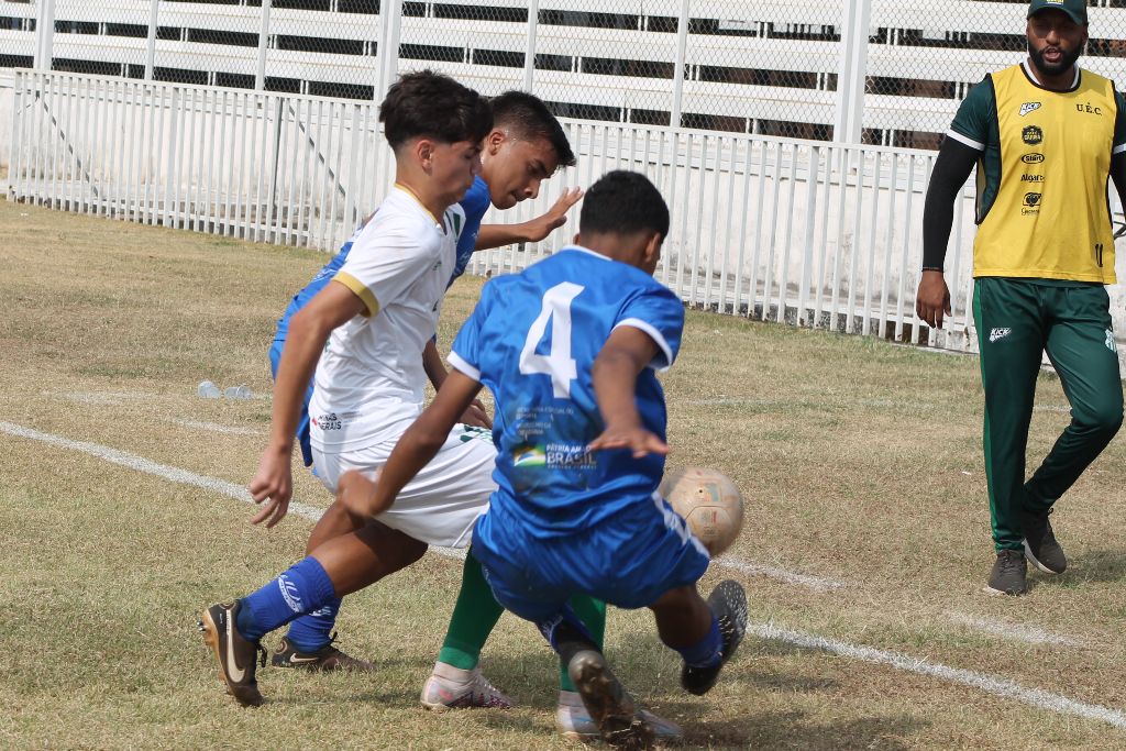 Dínamo sofre virada para o Ipatinga e fica fora do G4 da 2ª Divisão Mineira  Sub-17