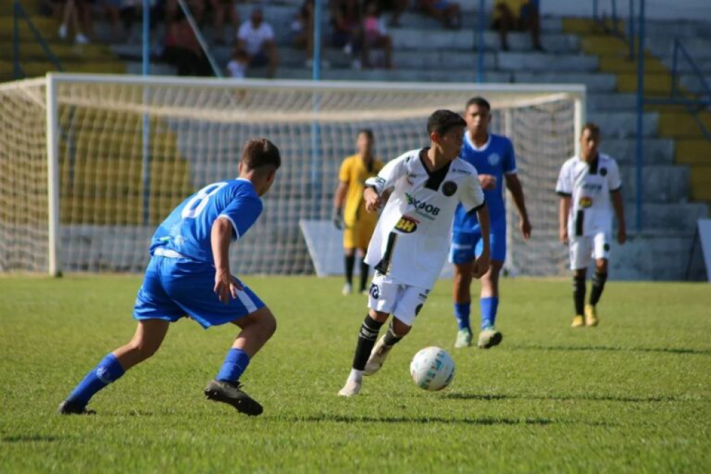 Dínamo sofre virada para o Ipatinga e fica fora do G4 da 2ª Divisão Mineira  Sub-17