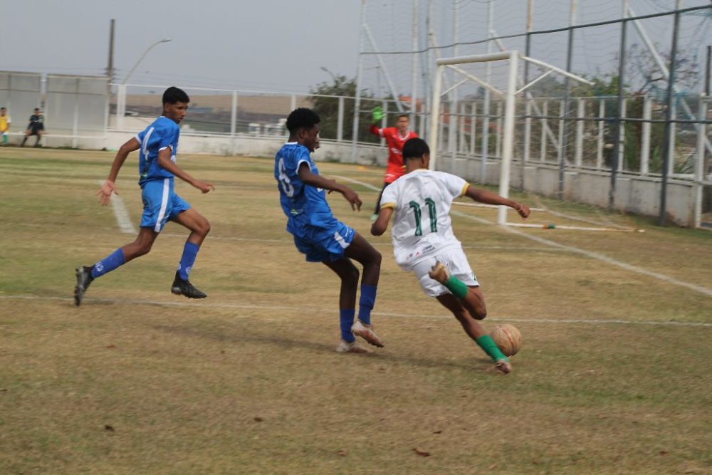 Dínamo sofre virada para o Ipatinga e fica fora do G4 da 2ª Divisão Mineira  Sub-17