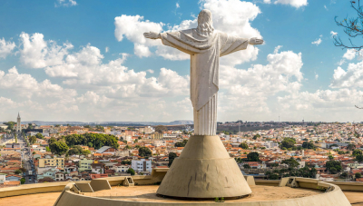 Confira o que abre e fecha durante o feriado de Dia da Consciência Negra (20) em Araxá 