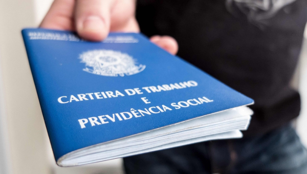 Sine Araxá oferta 811 vagas de emprego nesta quarta (10)