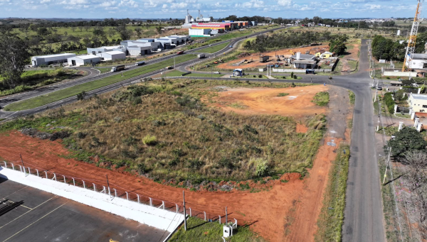 Prefeitura de Araxá coloca 12 terrenos do Distrito Industrial em leilão online para atrair investimentos