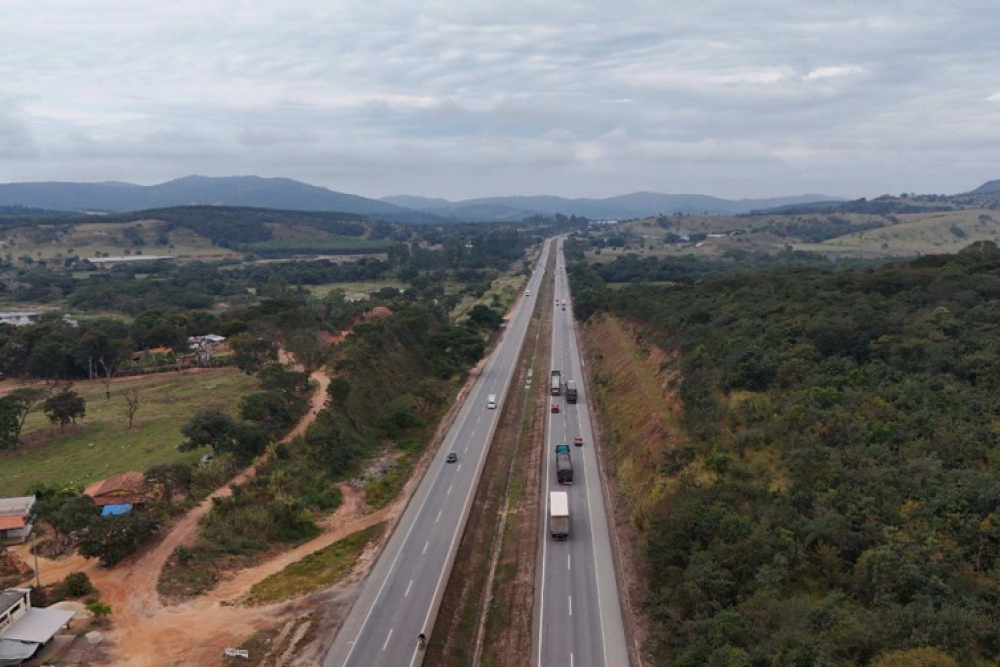 ANTT vai analisar proposta para antecipar faixas adicionais na BR-262 em trecho próximo a Araxá