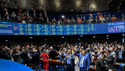 Senado aprova fim da escala 6x1 e redução da jornada semanal para 40 horas